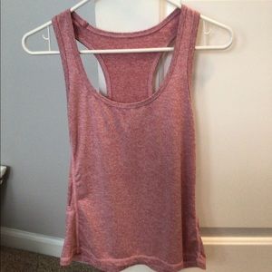 Athletic tank top